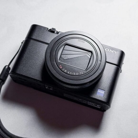 Sony RX100 VII 7 Cyber-shot - 1 Year Warranty, Mint with Box DSC-RX100 VII - Picture 7 of 14